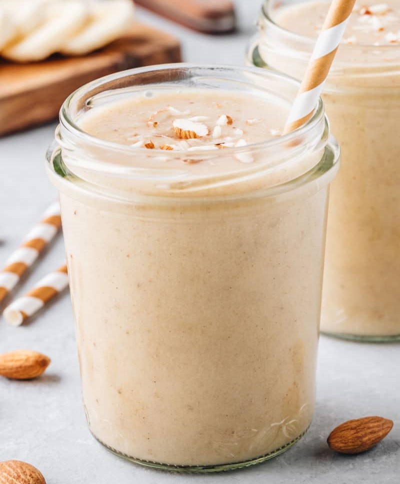 Almond-milk-smoothie