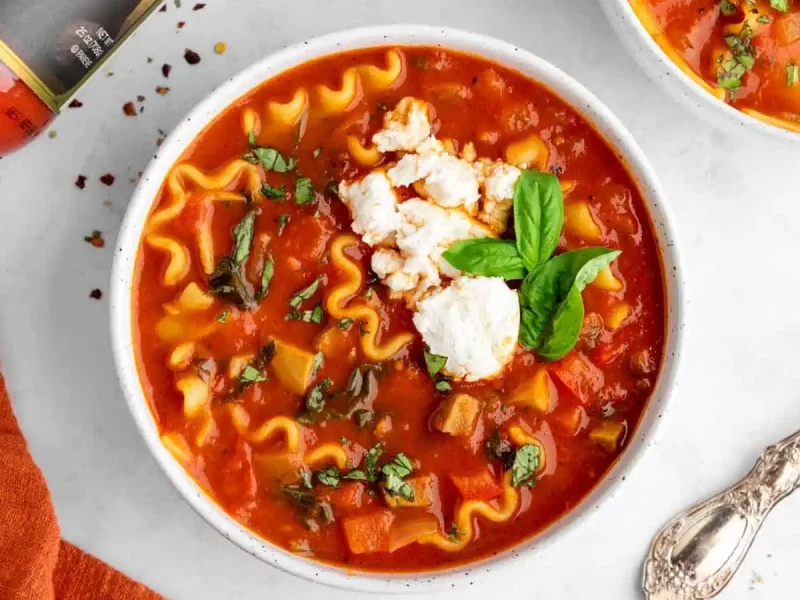 Easy Vegan Lasagna Soup Recipe