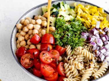 vegan chickpea pasta salad recipe