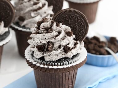 Easy Vegan Oreo Cupcakes Recipe